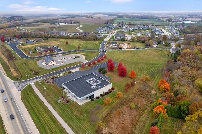 More details for 600 Kenseth Way, Cambridge, WI - Retail for Sale