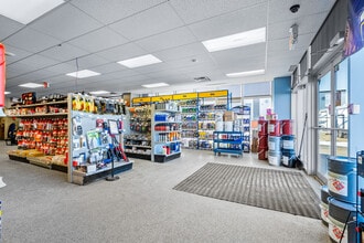 5267 67 Av, Lloydminster, AB for lease Building Photo- Image 1 of 31