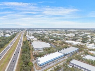 Plus de détails pour 1882 Porter Lake Dr, Sarasota, FL - Local d'activités à louer