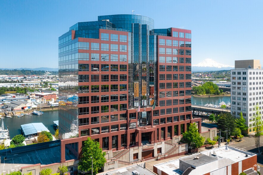 909 A St, Tacoma, WA à louer - Photo du bâtiment - Image 1 de 55
