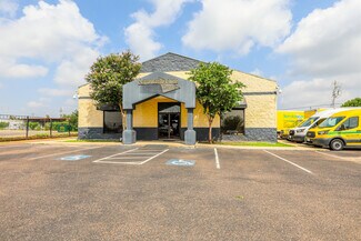 Plus de détails pour 1601 Jacaman Rd, Laredo, TX - Flex à vendre