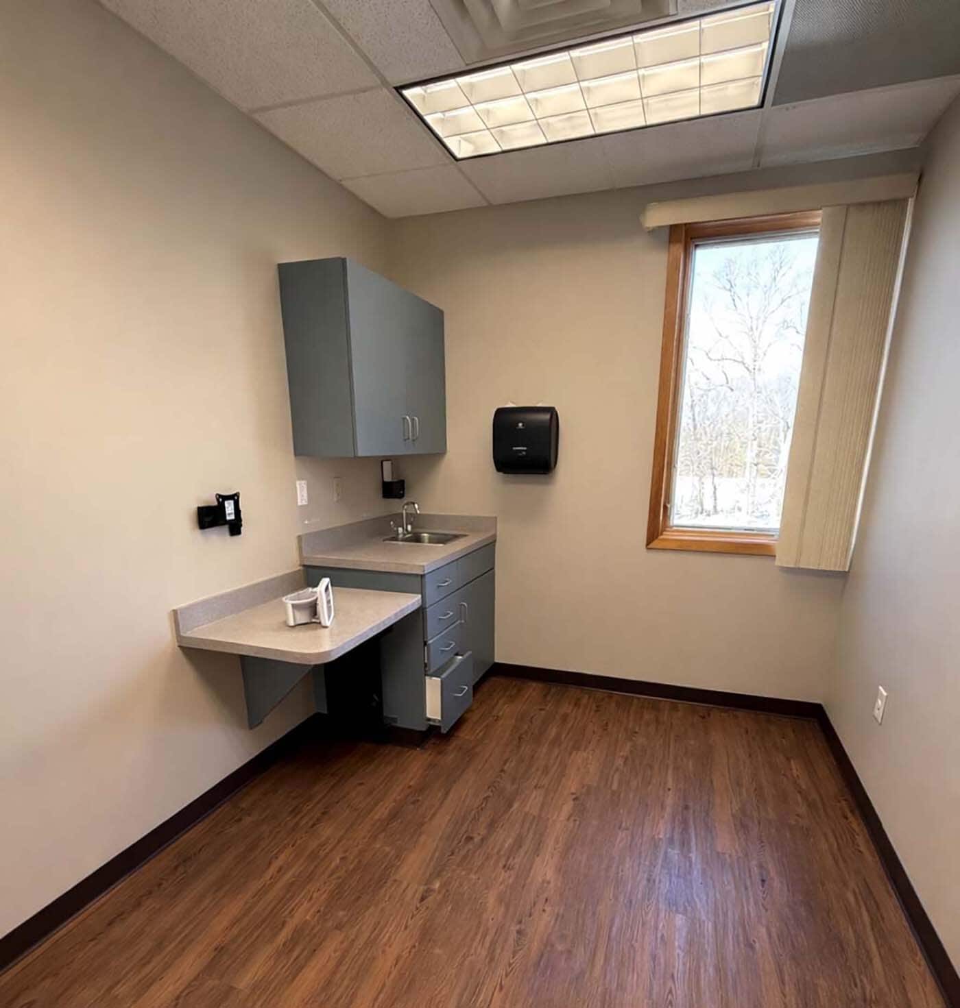 1314 Hooper Ave, Toms River, NJ for lease Interior Photo- Image 1 of 4