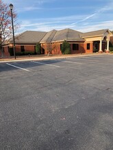 2450 Emerald Pl, Greenville, NC for sale Building Photo- Image 2 of 22