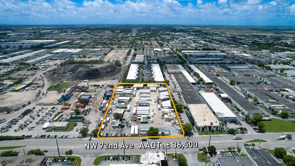 5000 NW 72nd Ave, Miami, FL à louer - Aérien - Image 2 de 4