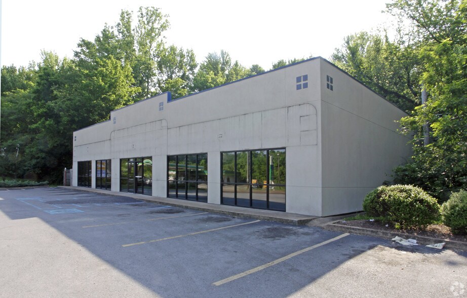 3742 Tennessee Ave, Chattanooga, TN à louer - Photo du bâtiment - Image 3 de 6