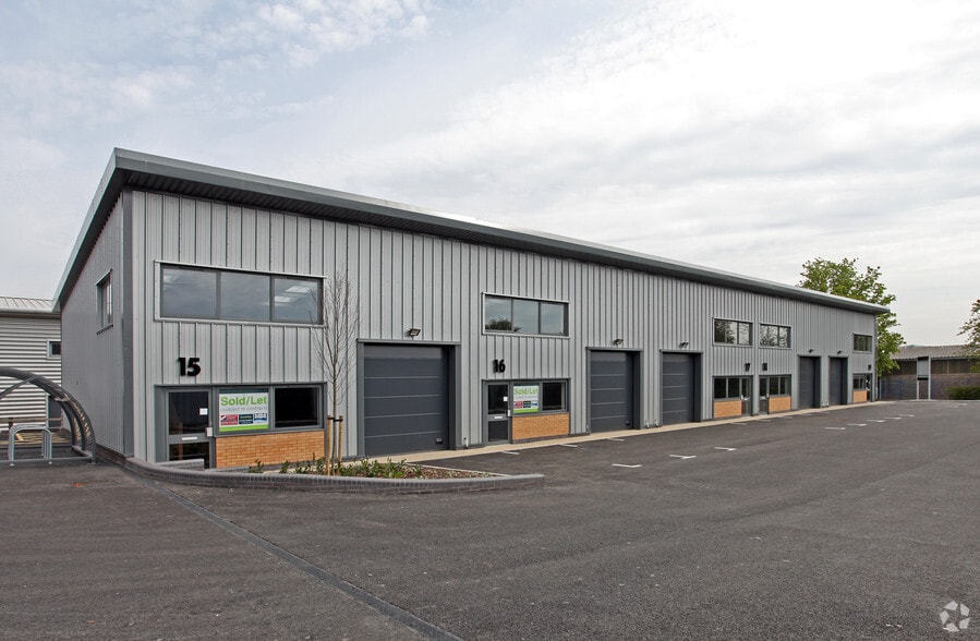 Kembrey St, Swindon for lease - Building Photo - Image 3 of 5