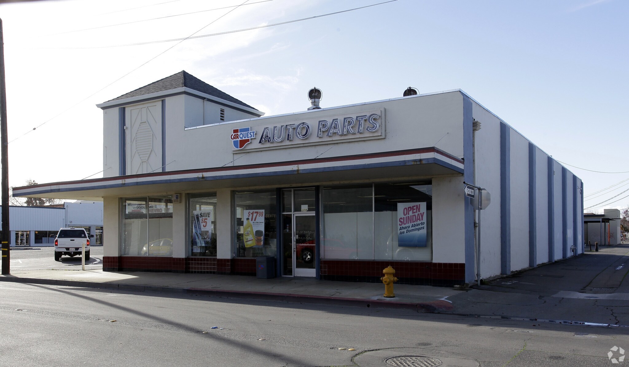 320 Elm St, Woodland, CA à vendre Photo principale- Image 1 de 13