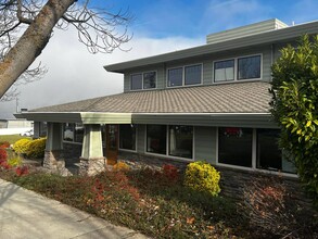 518 Washington St, Ashland, OR for lease Building Photo- Image 1 of 29