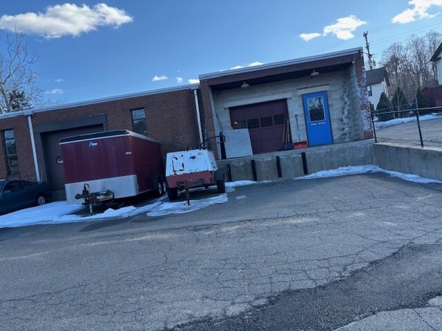 103 S Main St, Unionville, CT for sale - Building Photo - Image 3 of 4