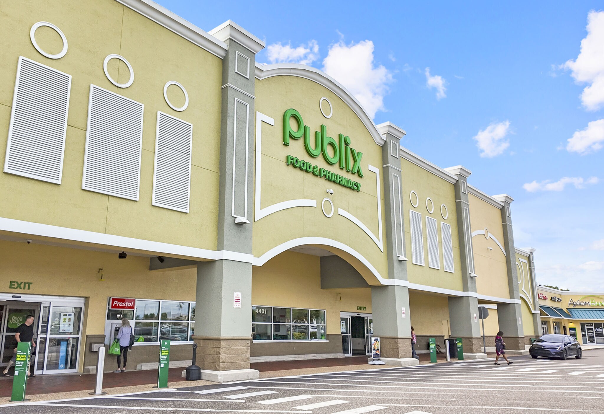 4401-4437 13th St, Saint Cloud, FL for lease Primary Photo- Image 1 of 5