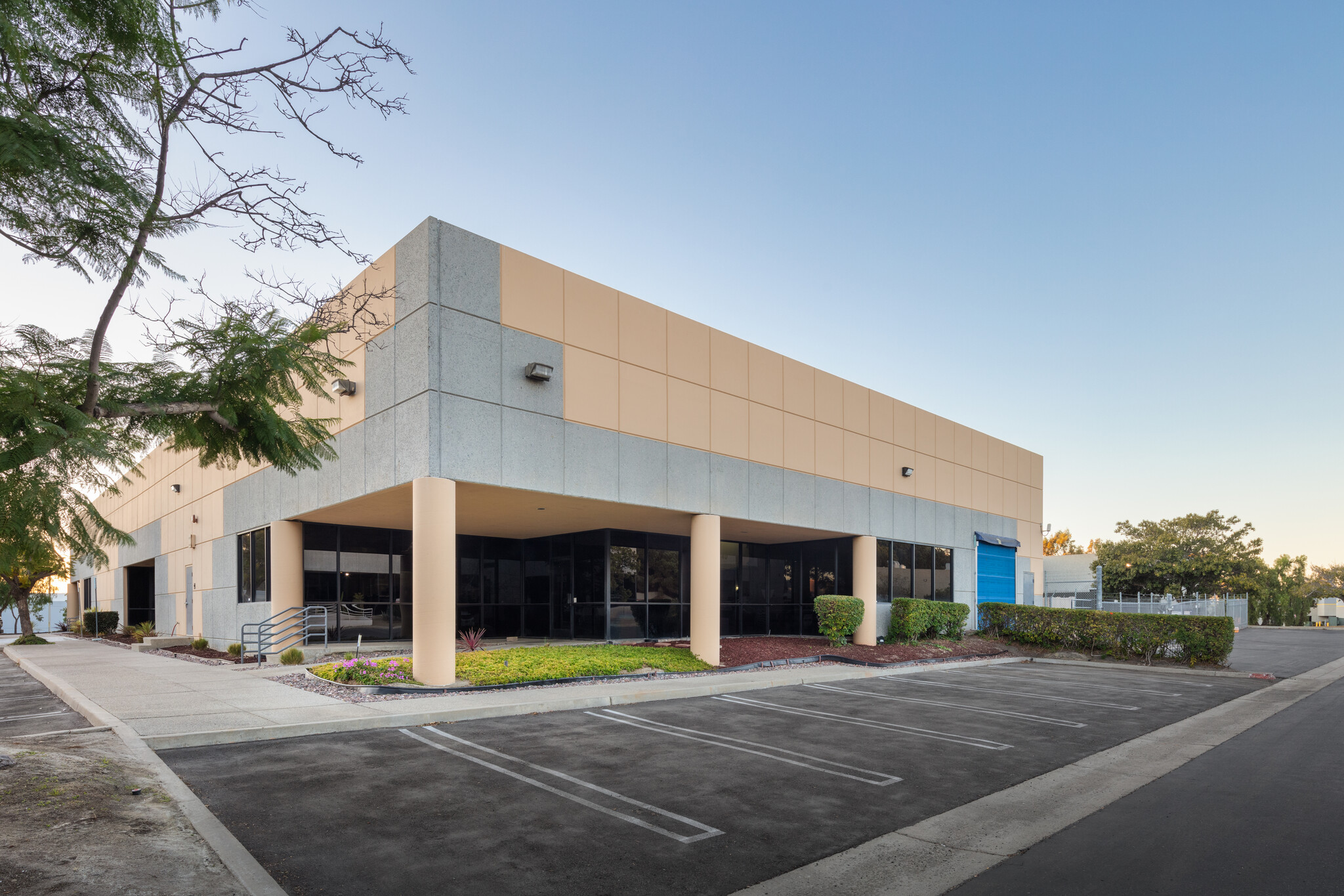 2630 Business Park Dr, Vista, CA for sale Primary Photo- Image 1 of 25