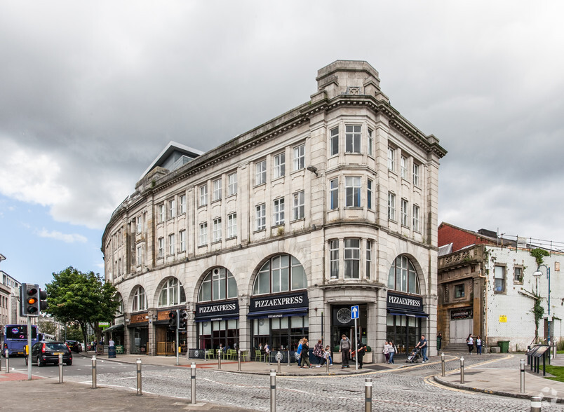 27 Castle St, Swansea à louer - Photo du bâtiment - Image 2 de 10