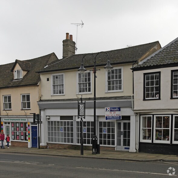 24 Angel Hill, Bury St Edmunds for lease - Primary Photo - Image 1 of 3