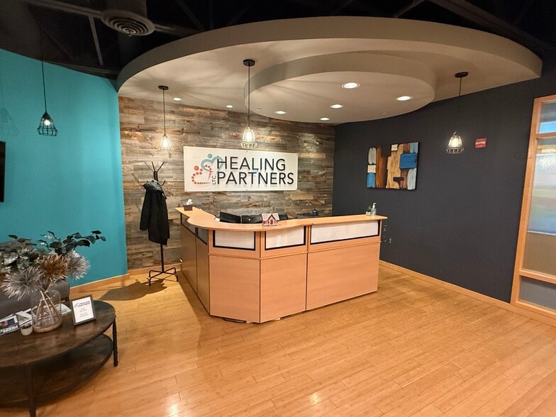 909 Ridgebrook Rd, Sparks, MD for sale - Lobby - Image 3 of 4