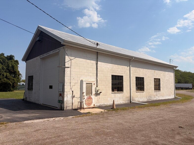 15350 S Telegraph Rd, Monroe, MI for sale - Building Photo - Image 2 of 7