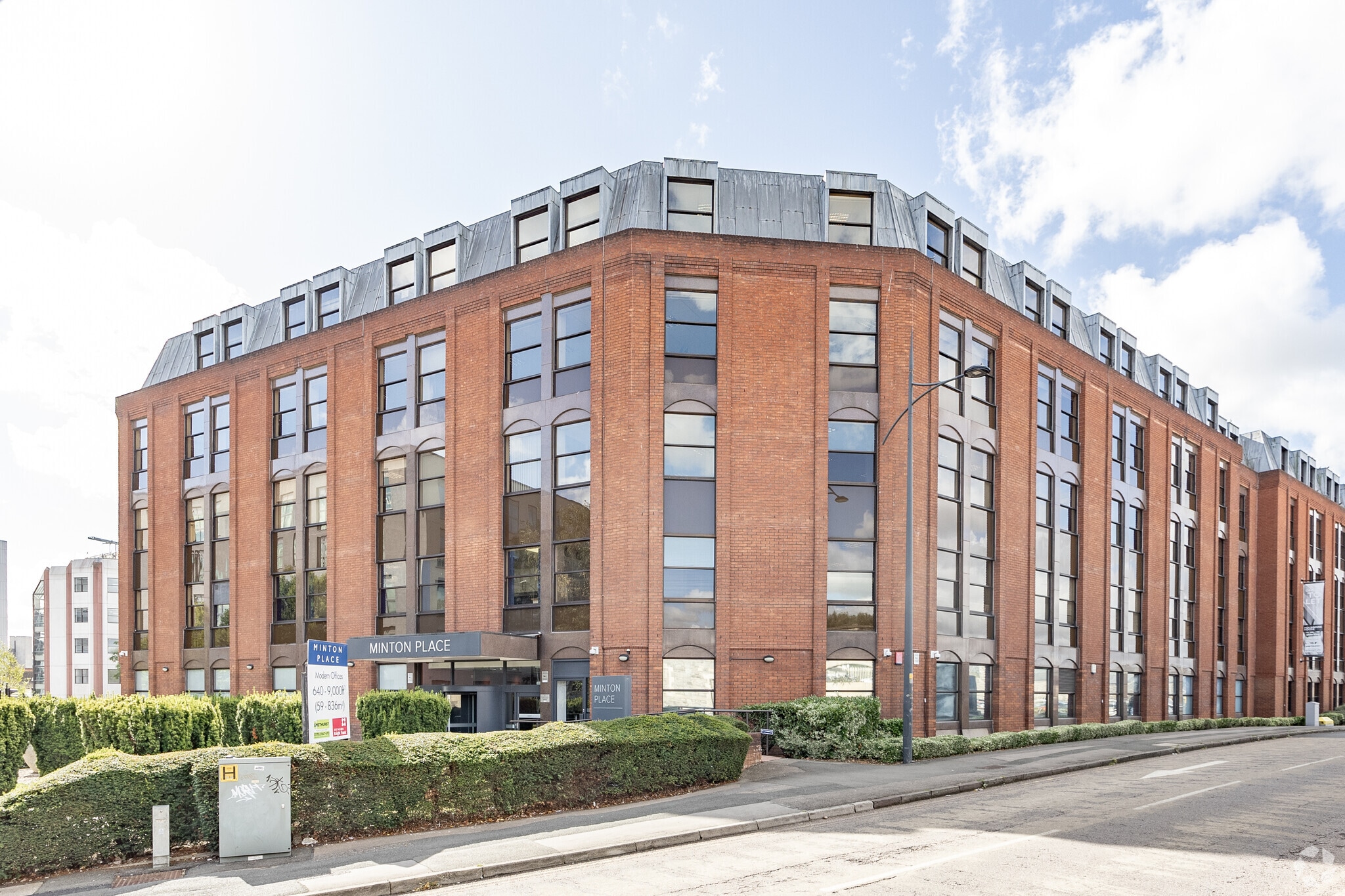 2 Station Rd, Swindon for lease Primary Photo- Image 1 of 13