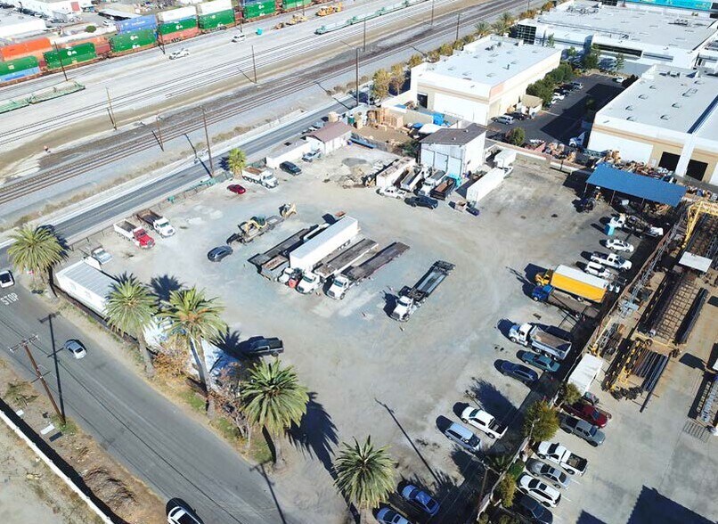 1339 W State St, Ontario, CA à louer - Photo du bâtiment - Image 3 de 4