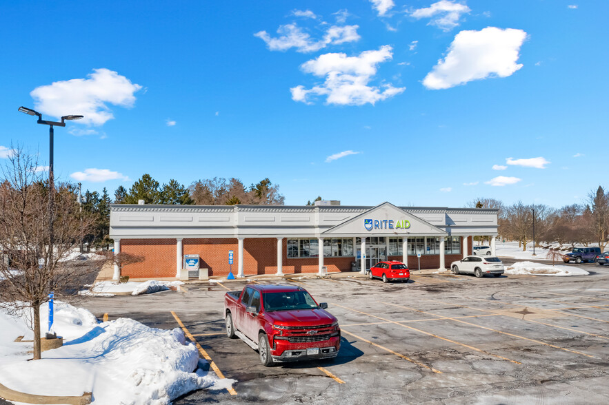 9160 Main St, Clarence, NY for sale - Building Photo - Image 1 of 5