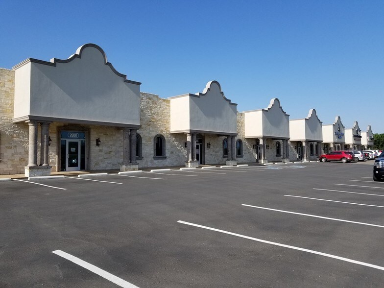 2502-2608 E Richardson Rd, Edinburg, TX à louer - Photo du bâtiment - Image 3 de 4