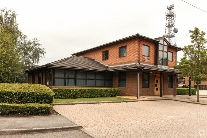 Woodlands Ln, Bradley Stoke à louer - Photo du bâtiment - Image 2 de 2