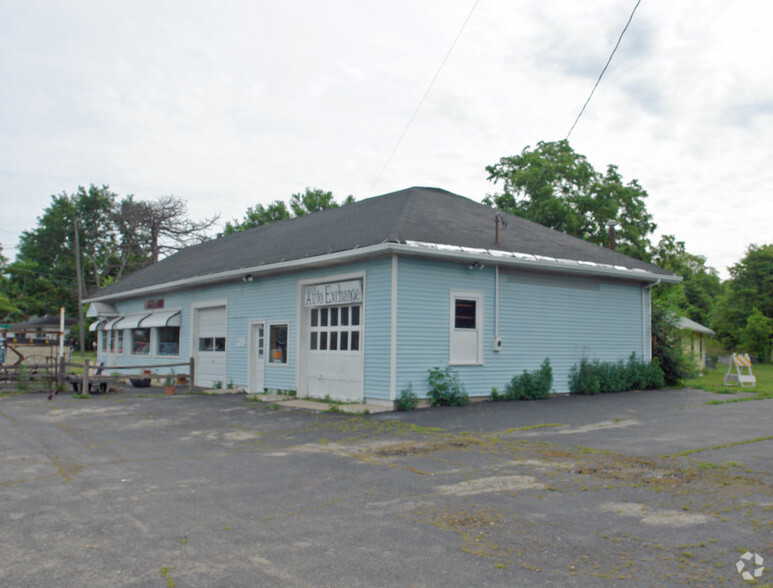 1071 S Main St, Urbana, OH à vendre - Photo principale - Image 1 de 2