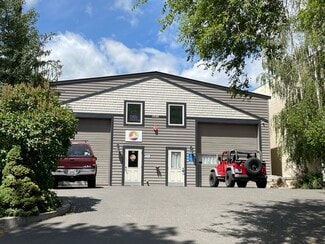Plus de détails pour 1645 NE Lytle St, Bend, OR - Local d'activités à louer
