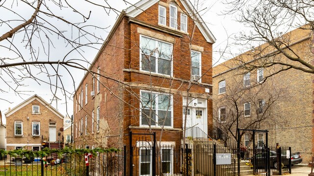 2246 S Whipple St, Chicago, IL for sale Primary Photo- Image 1 of 1