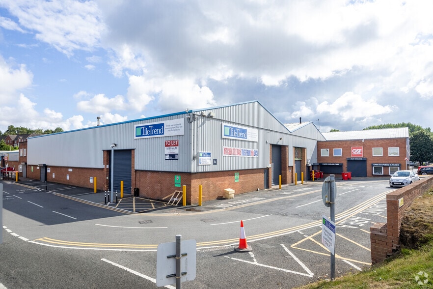 Mill Race Ln, Stourbridge for lease - Building Photo - Image 2 of 3