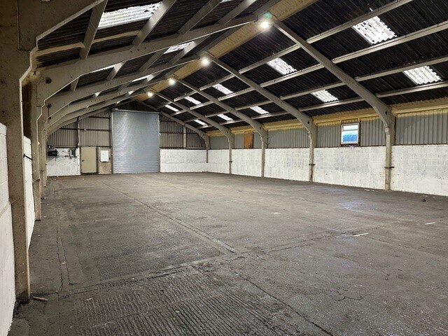 97 Hanney Rd, Abingdon à louer - Photo du bâtiment - Image 2 de 3