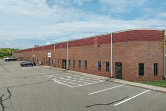 Plus de détails pour 559-575 Shoreview Park Rd, Shoreview, MN - Local d'activités à louer