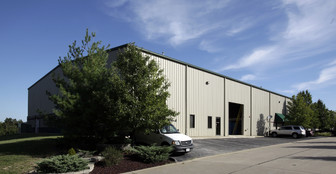 111-117 Avalon Industrial Pky, Wentzville MO - Entrepôt