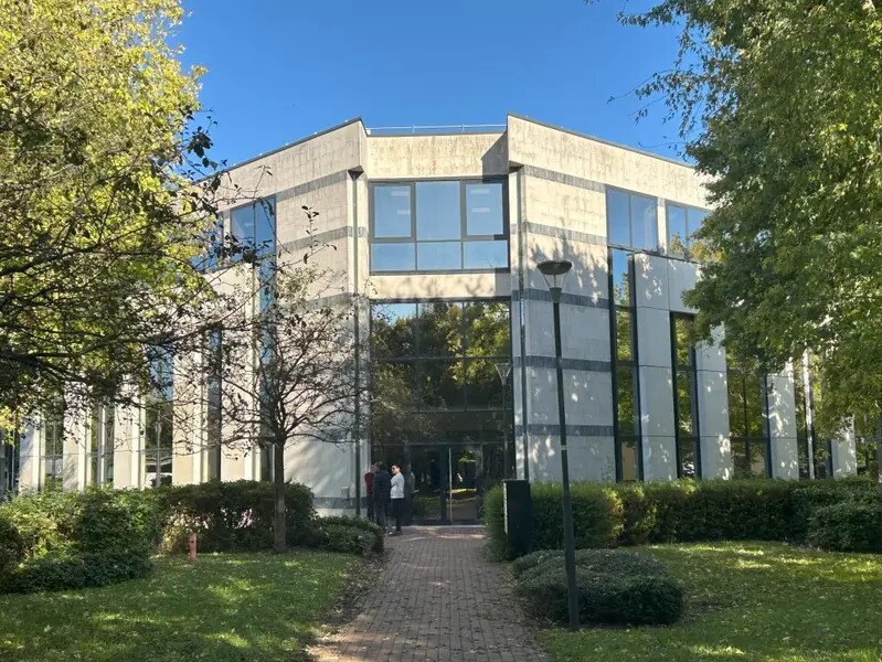 3 Allée Des Barbanniers, Gennevilliers à vendre Photo du bâtiment- Image 1 de 7