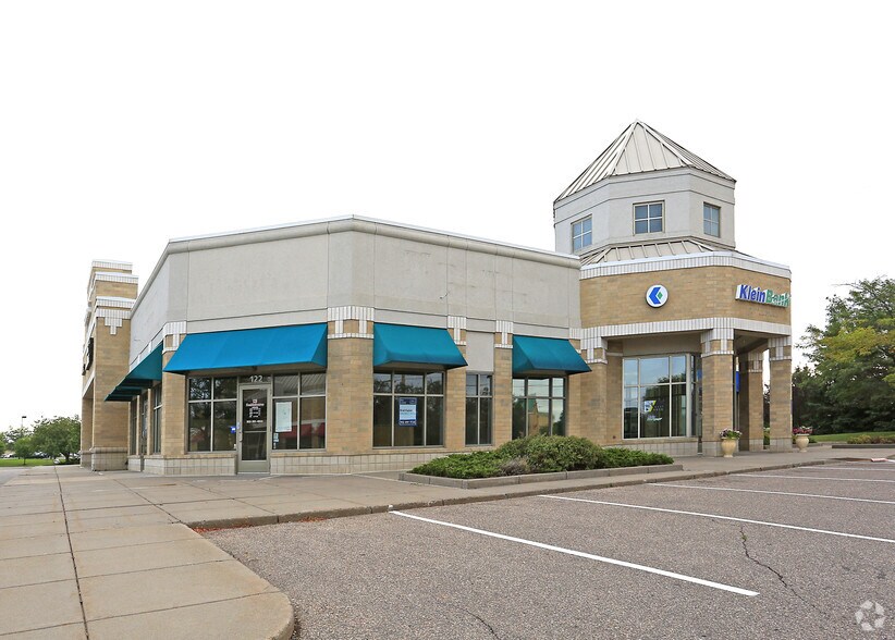 122-132 Pioneer Trl, Chaska, MN for sale - Building Photo - Image 2 of 6