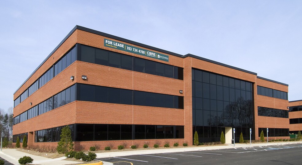 75 Barrett Heights Rd, Stafford, VA à louer - Photo du bâtiment - Image 2 de 23