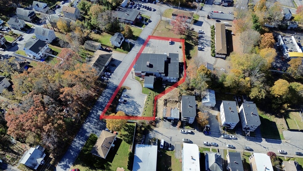 44 Morris St, Webster, MA for sale - Building Photo - Image 2 of 24