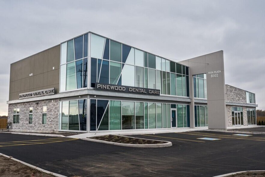 8302 Mcleod Rd, Niagara Falls, ON for sale - Building Photo - Image 1 of 1