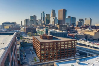 323 Washington Ave N, Minneapolis, MN - Aérien  Vue de la carte - Image1