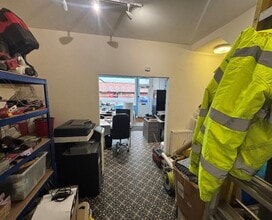 620-624 Limpsfield Rd, Warlingham à louer Photo intérieure- Image 2 de 4