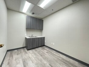 2530 Douglas Blvd, Roseville, CA à louer Photo intérieure- Image 2 de 7