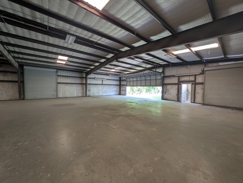 2209 E Main St, Gatesville, TX for sale - Interior Photo - Image 3 of 6