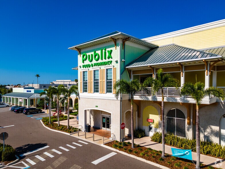 104-200 Island Way, Clearwater, FL à louer - Photo du bâtiment - Image 3 de 11