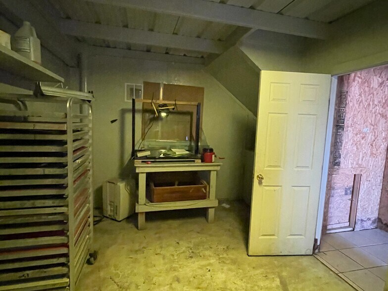 734 FM 2048, Boyd, TX à louer - Photo intérieure - Image 3 de 26