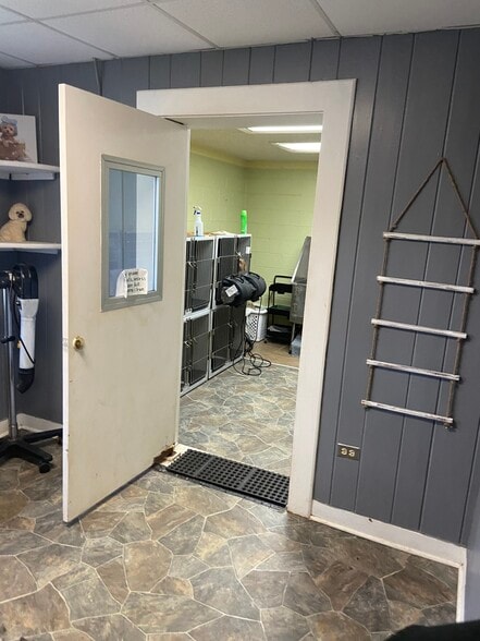 810 N Slappey Blvd, Albany, GA for sale - Building Photo - Image 3 of 8