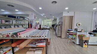 Plus de détails pour Multi-résidentiel à vendre