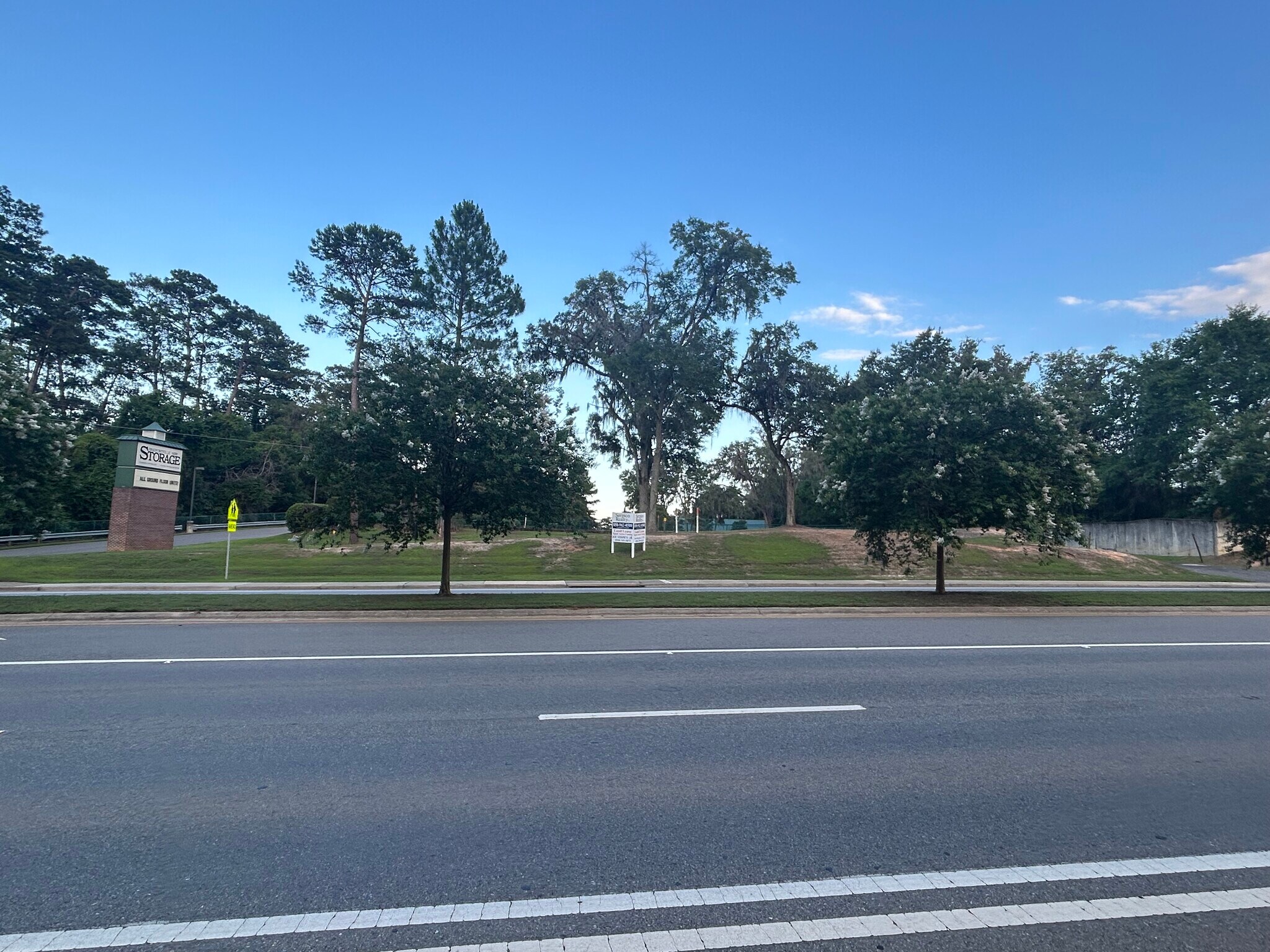 6875 Thomasville Rd, Tallahassee, FL à louer Autre- Image 1 de 11