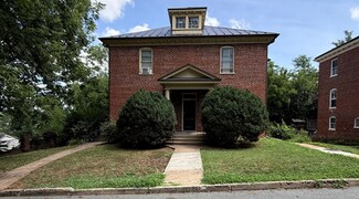 Plus de détails pour Charlottesville Multifamily Portfolio – Multi-résidentiel à vendre, Charlottesville, VA