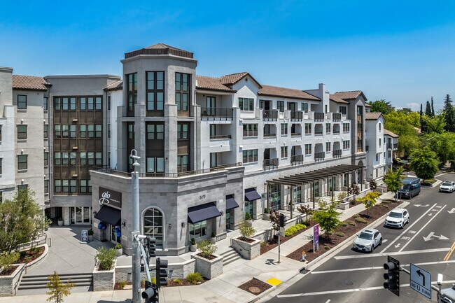 More details for 3675 T St, Sacramento, CA - Retail for Lease