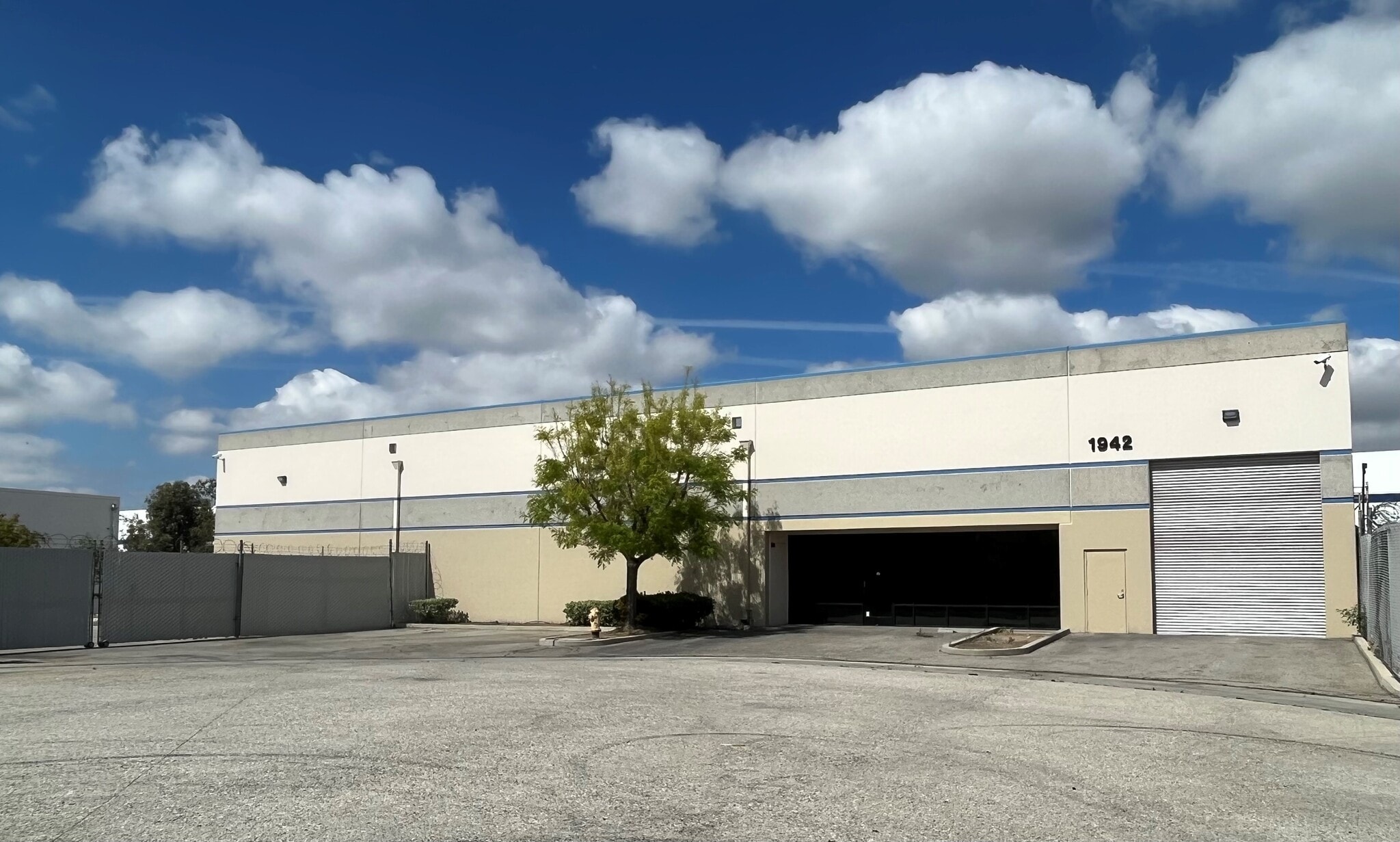 1942 S Grove Ave, Ontario, CA for lease Building Photo- Image 1 of 11