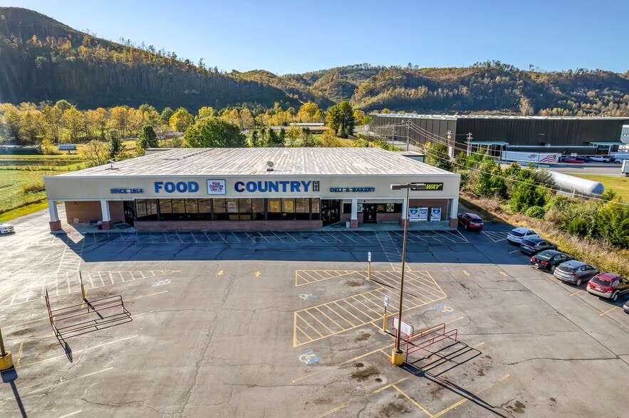 353 Duff Patt hwy, Duffield, VA à vendre - Photo du bâtiment - Image 2 de 7