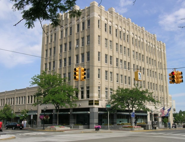 306 S Washington Ave, Royal Oak, MI for lease Primary Photo- Image 1 of 6